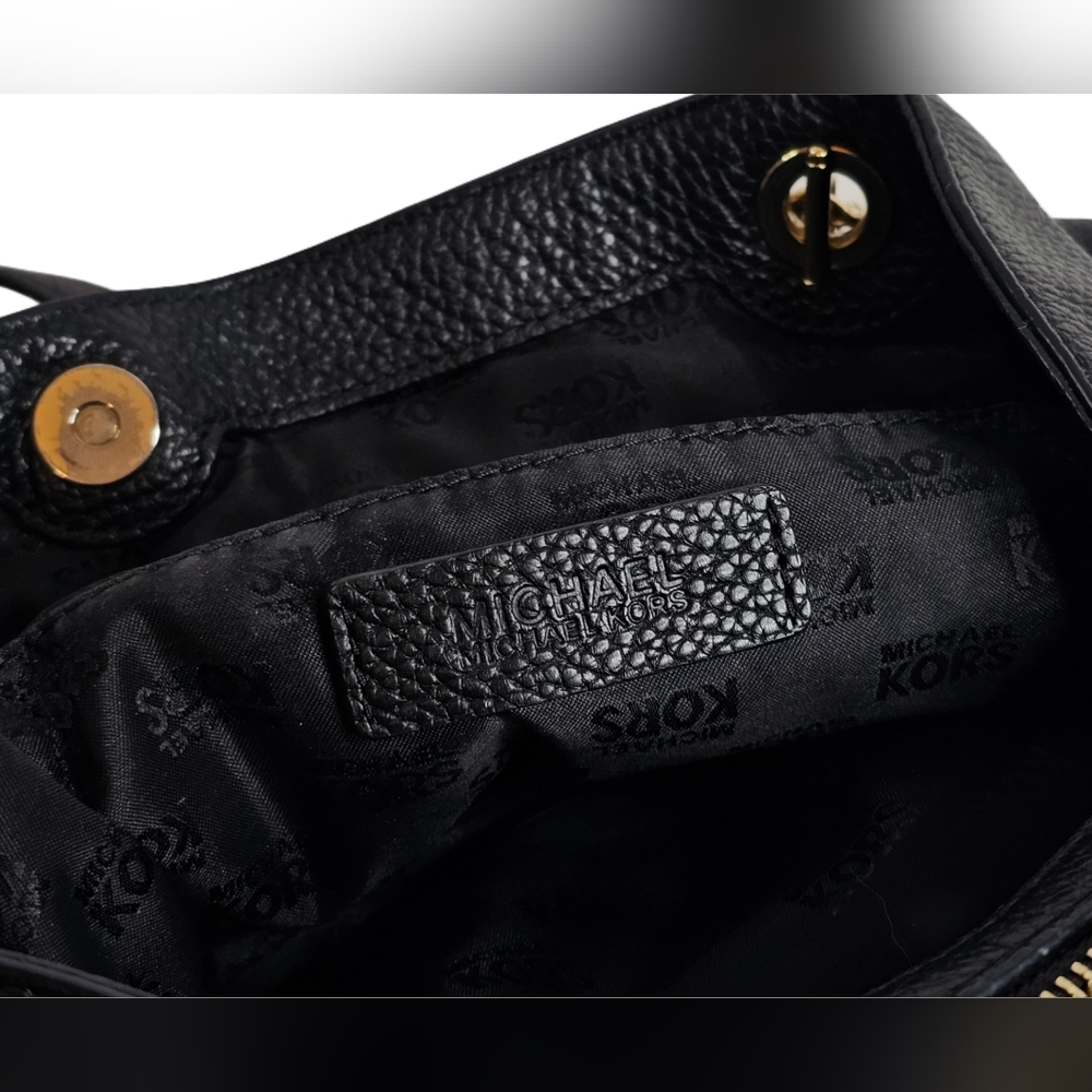 Michael Kors Jet Set Studded Leather Black Handbag Shoulder Tote Travel Bag Chic - Picture 14 of 16